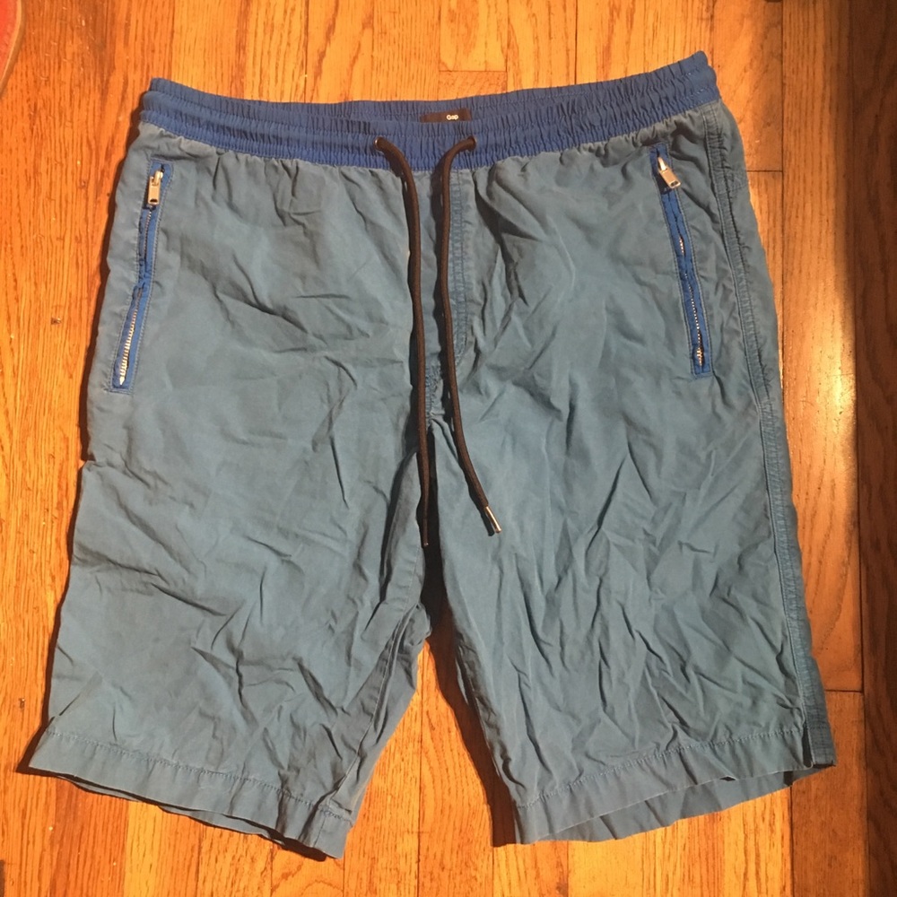 *DONATING!* Plz make any offers:)  shorts by GAP